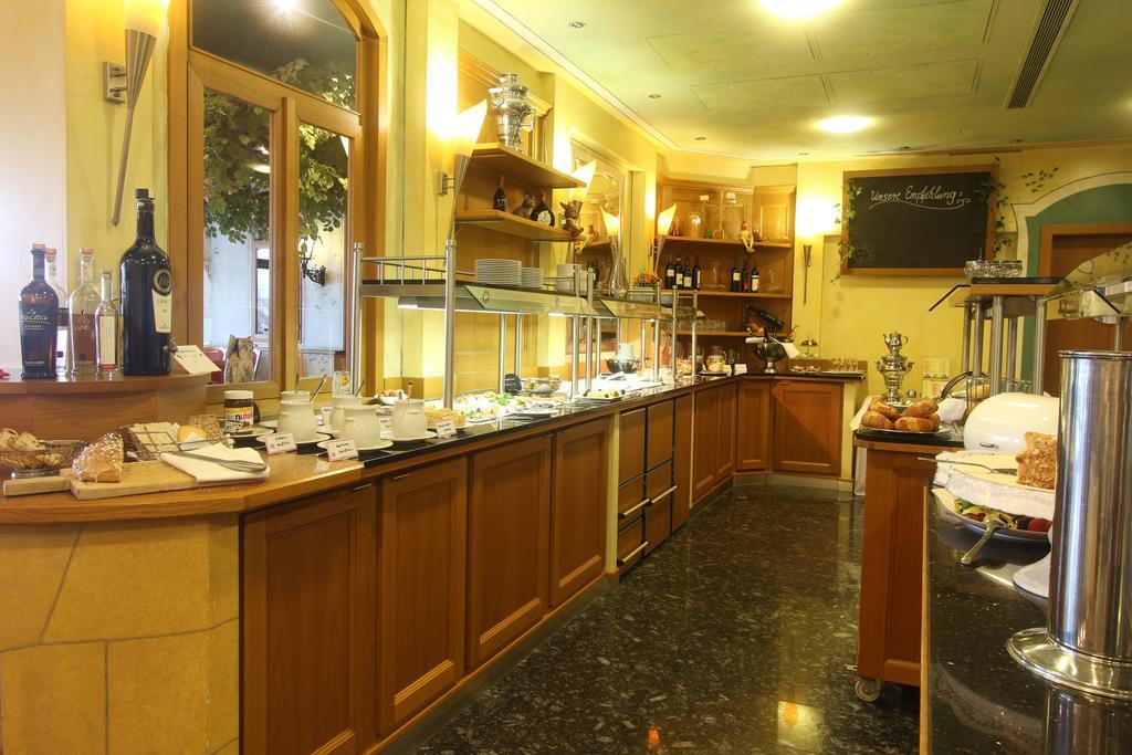 Touric Hotel 3*